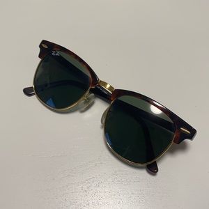 Women’s Ray-ban Clubmaster Classic Sunglasses